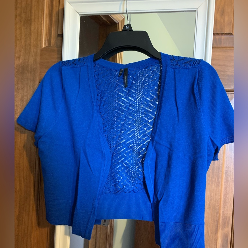 Maurices size L cropped short sleeve cardigan